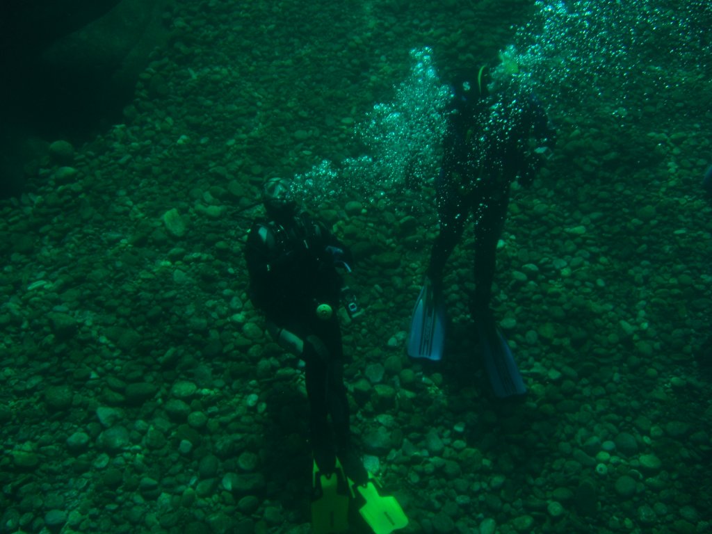 au fond
Mots-clés: verzasca