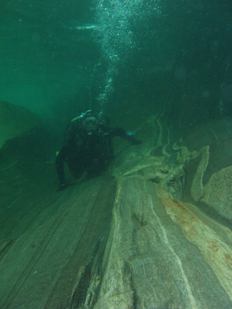 follow me
Mots-clés: verzasca