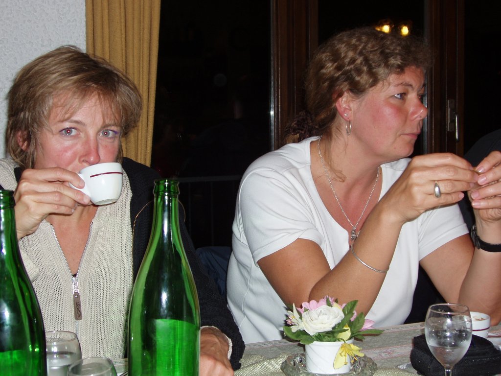 santÃ© les filles
Mots-clés: verzasca