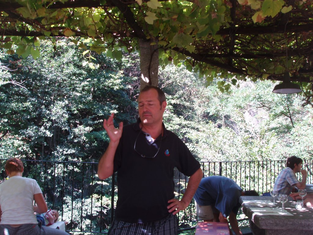 folle au restaurant Sant'Anna
Mots-clés: Verzasca, Cannobino