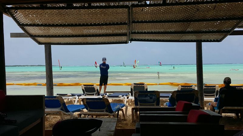 Lac_beach_restaurant.jpg