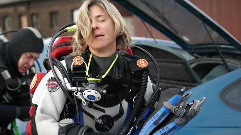 DSC02460-CPPLO
Et le pire elle a les cheveux devant les yeux !!
