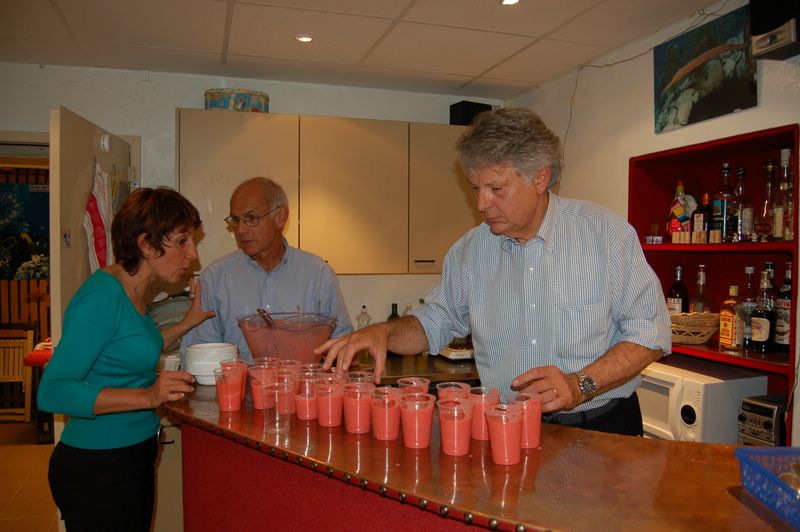 Jean-Pol et sa mousse de fraises au yoghourt Ã  la vanille!
