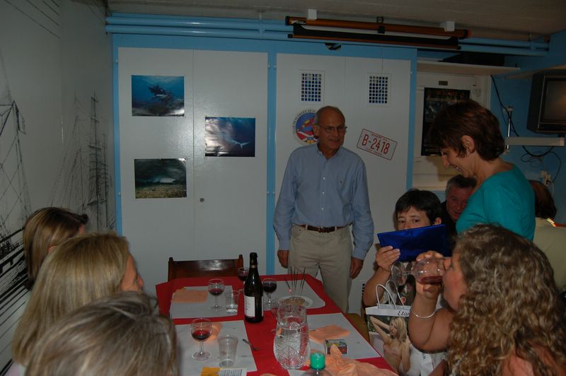 mÃªme avec un petit prÃ©sent...
