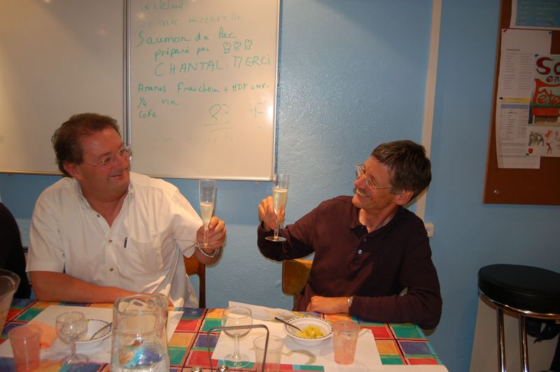 SantÃ© Ã  notre nouveau membre...Peter
